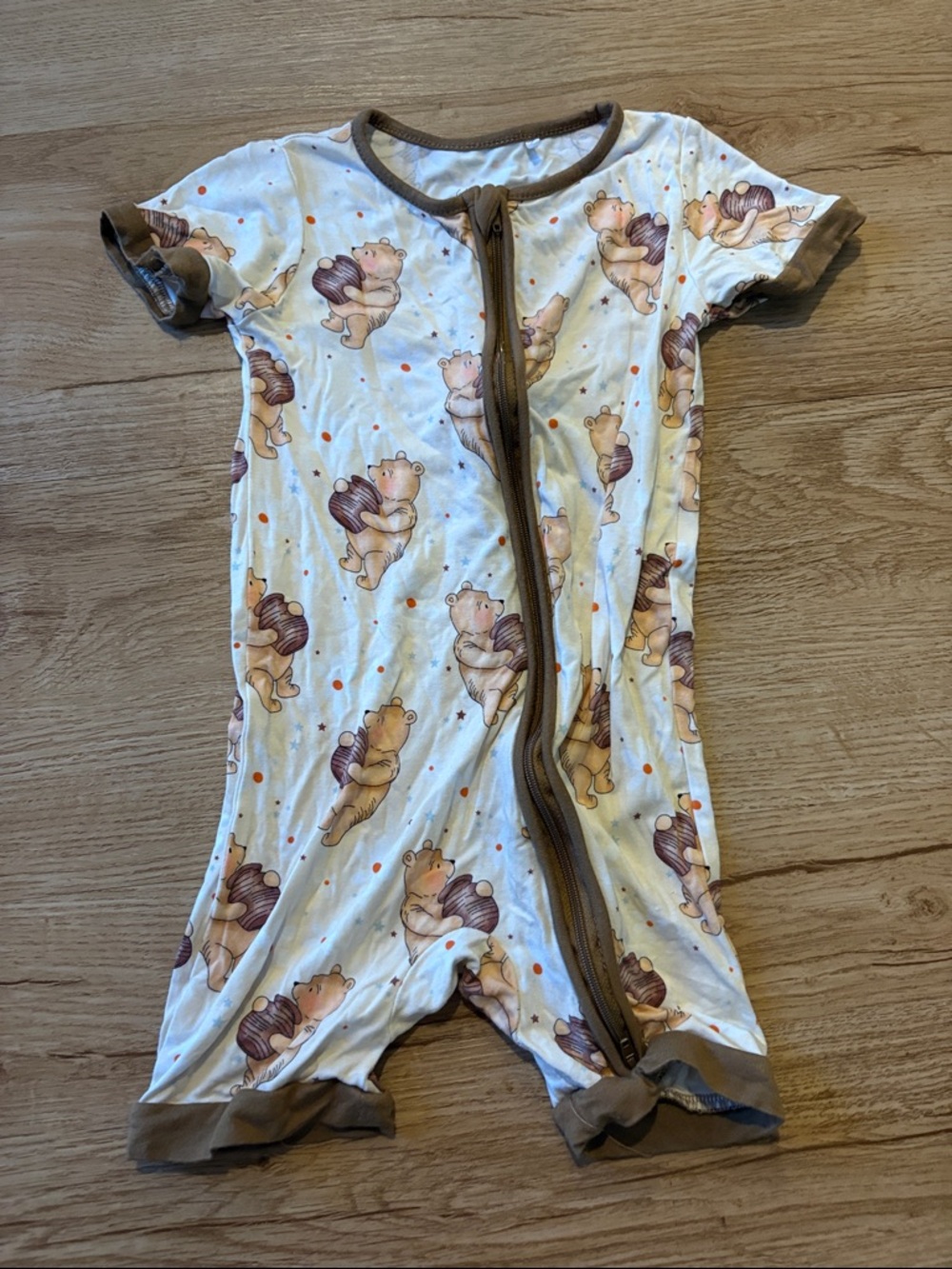 Winnie the Pooh Print Romper - White & Brown